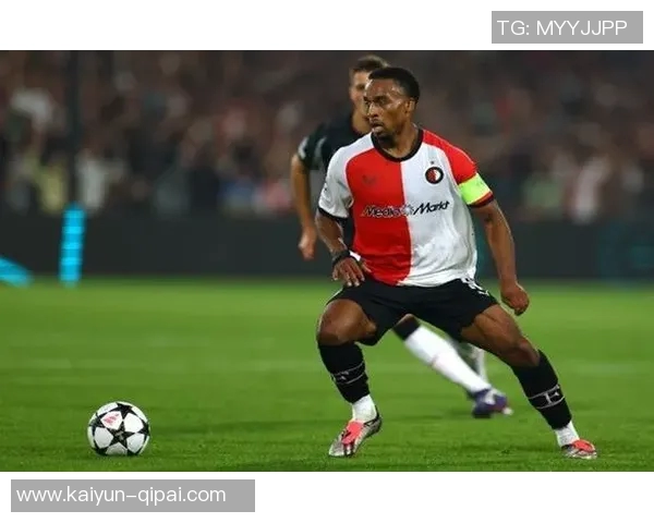 德天空报道多特蒙德关注费耶诺德中场昆滕廷伯合同将于明夏到期