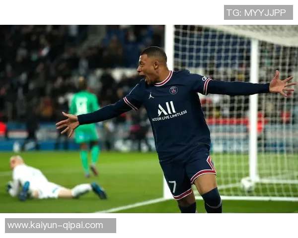 世界杯官方发布首张直通42队海报梅西姆巴佩哈兰德齐聚一堂