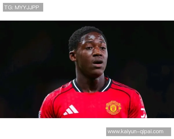 梅努趣味问答揭晓曼联传奇7号之争及最爱黑色球衣的秘密