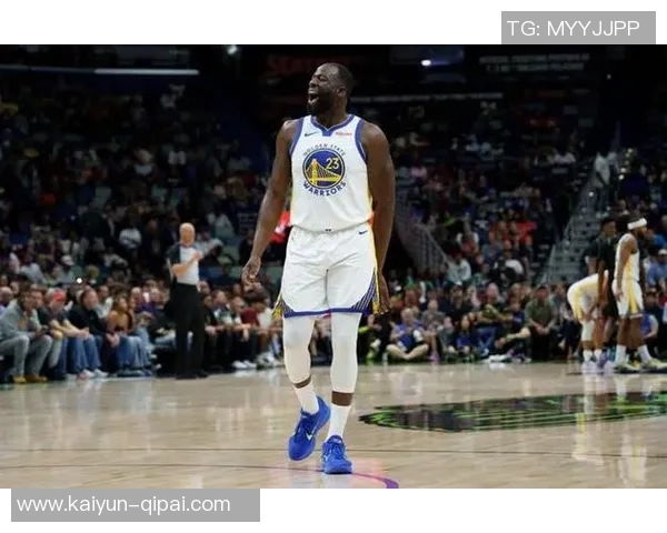 科尔透露霍福德末节缺阵原因不明球队篮板遭遇重创 科尔透露霍福德末节缺阵原因不明球队篮板遭遇重创